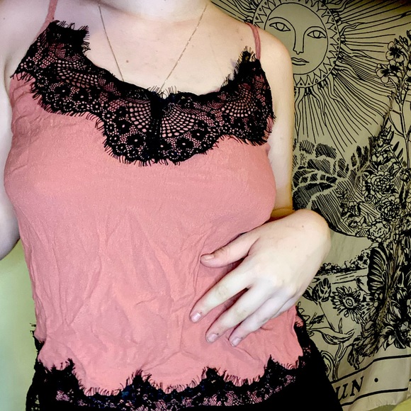loose and lacey camisole - Picture 1 of 2
